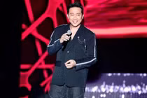 "Trấn Thành làm đạo diễn thôi, đừng là ca sĩ"