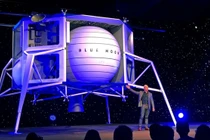 Tỷ phú giàu nhất hành tinh: Cứu Trái Đất bằng việc chưa 1 ai làm