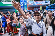 Bùng nổ tour du lịch nước ngoài ưu đãi, tour nội địa giảm giá 