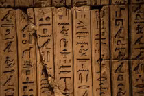 Khám phá bí mật của chữ tượng hình Ai Cập 