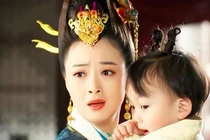 Vì sao phi tần không được phép nuôi nấng, gần gũi với con cái?