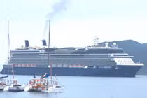 'Siêu tàu' du lịch biển đưa gần 3.000 khách quốc tế đến Nha Trang