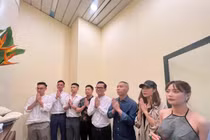 Bà xã tiết lộ con người thật của NSND Công Lý