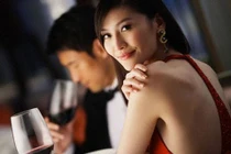 Bạn gái đòi hỏi vật chất quá đáng