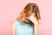 Lần đầu về nhà mẹ chồng, tôi xấu hổ vì thành kẻ trộm bất đắc dĩ