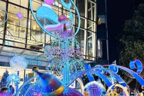 TP HCM: Teen tưng bừng "flex" loạt địa điểm vui Giáng sinh