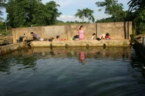 Tục tắm tiên và lời đồn ma quái ở giếng thần xứ Mường 