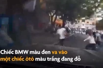 Video: Chiếc BMW mất lái, lao vào sinh viên ở Trung Quốc
