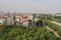 Nhà phố hướng Tây đặc biệt với phòng ngủ có góc nhìn siêu rộng