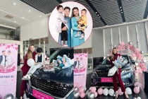 Vừa tậu thêm nhà, bà xã Mạc Hồng Quân đi nhận xế hộp tiền tỷ 