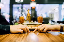 Một lần trốn vợ đi gặp người yêu cũ và cái kết