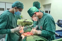 Tưởng rối loạn tiêu hóa, bất ngờ nhận kết quả ung thư