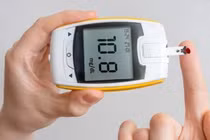 Người có lượng đường huyết cao nên uống càng ít 3 loại nước này 