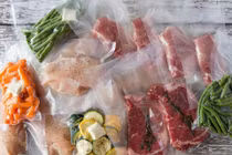 Đậy kín nắp lọ thức ăn có thể sinh độc tố?