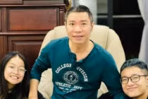 NSND Công Lý hạnh phúc khi các con riêng đến thăm