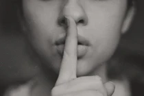 Phụ nữ thông minh biết cách im lặng đúng lúc, đàn ông vừa nể vừa yêu