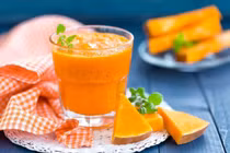 8 lợi ích bất ngờ của nước ép bí ngô đối với sức khỏe