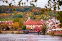 Khách Việt chụp ảnh, đón mùa thu ở "thành phố đẹp nhất thế giới"