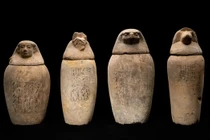 Khai quật bộ công cụ ướp xác lớn nhất ở Ai Cập