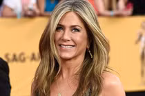 Vợ cũ Brad Pitt - Jennifer Aniston nói gì về việc không có con?