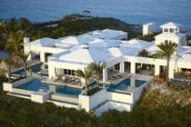 Chiêm ngưỡng 10 biệt thự xa hoa có kiến trúc độc đáo nhất thế giới