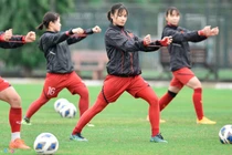 Hoàng Thị Loan lọt top 10 cầu thủ xinh nhất châu Á