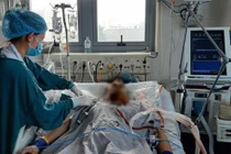 Bệnh nhân vụ ngạt khí ở Phú Thọ tiên lượng xấu