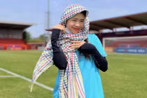 Style khoe vòng eo của Thanh Nhã - tiền đạo hot nhất tuyển nữ VN