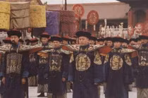 Quan lại xưa làm gì để chống đói khi thiết triều