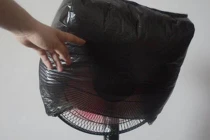 Quạt điện bẩn không cần tháo rời, cho vào túi ni lông là sạch