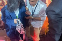 Trần Đức Bo ngất xỉu tại buổi họp báo ra mắt phim Nhà Bà Nữ