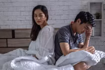 Uất nghẹn vì vừa cưới phát hiện chồng "cắm sừng" từ khi mới yêu