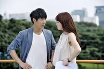 Quen nhau hơn 2 tháng nhưng vẫn không được bạn trai nắm tay