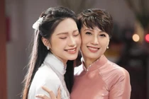 Chúc mừng sinh nhật mẹ, Doãn Hải My xưng hô gây chú ý 