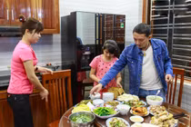 Danh hài Chiến Thắng: 3 đời vợ, 9 đời xe và “tật xấu” khó bỏ