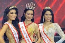 Dàn học trò toàn hoa hậu của siêu mẫu Minh Tú