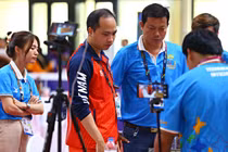 Kỳ thủ Việt Nam đổ máu sau trận thắng Thái Lan