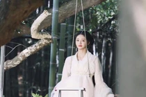 Mỹ nhân được cho là bản sao hoàn hảo của Lưu Diệc Phi