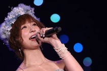 Nữ ca sĩ nổi tiếng Nhật Bản bị chồng kiện vì ngoại tình