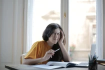 Đau đầu đến mức như thế nào cần đi khám?