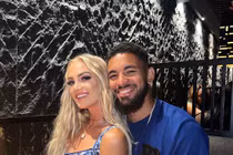 Chuyện tình cặp đôi cùng đội Aston Villa