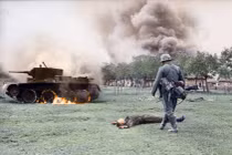 5 lần phe phát xít tấn công vào Mỹ: Như... "muỗi đốt inox"