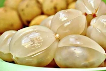 2 bộ phận của quả bòn bon chứa độc tính, nhất định phải tránh