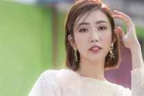 Thúy Ngân từng định làm đám cưới giả vì ba bị bệnh nặng