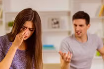 Chồng chết điếng biết con trai là “sản phẩm” của vợ và tình cũ