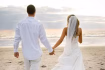 Sau đám cưới, tôi đau đớn được chồng kể cho bí mật 