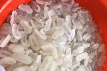 Bán loại hạt trong veo, bà chủ Hà thành ngày thu chục triệu