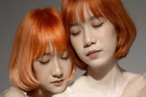 Ngày đính hôn của tôi, chị gái tặng món quà mọi người đều khóc