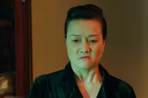 Câu trả lời của Vân Dung “Người một nhà” về "chỉ nên diễn hài" 