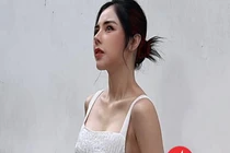 Đang yên đang lành, bạn gái Huỳnh Anh đăng tải tâm trạng 